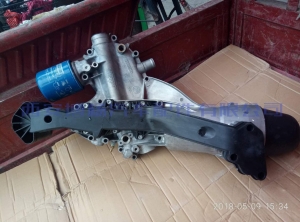 612580288653968283 611600070176潍柴H发动机机油滤清器及冷却器总成