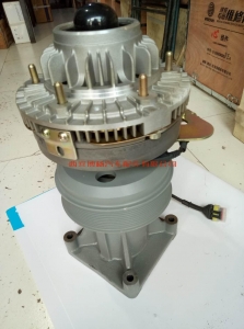 365671126901642697 612630061171潍柴WP12发动机电磁风扇离合器
