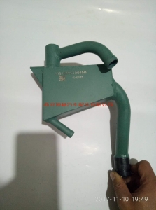 27082158197358121 VG1500019045B重汽豪沃油气分离器