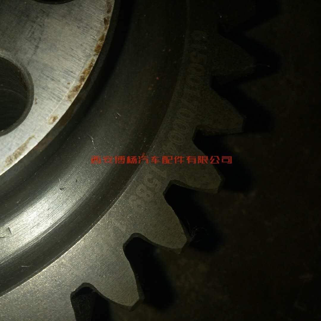 134367919535845824 615Q0170004潍柴WP10带驱力装置曲轴齿轮