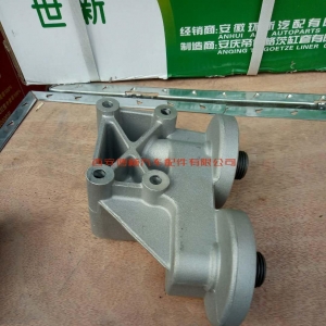 453391159838986663 612600070343潍柴WP10发动机机油滤清器座