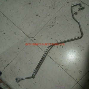 693682342350430791 612600114298潍柴WP10水泥罐车专用增压器进油管