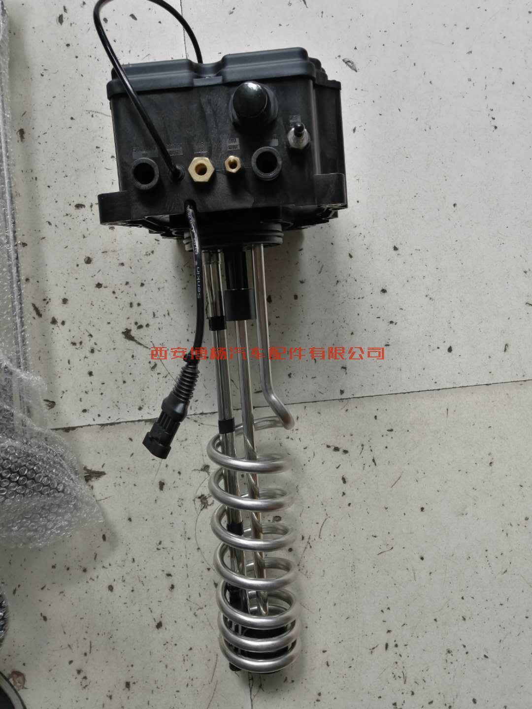 f3bd2b0ae2454ef36b8f3feb1f4c909 WG1034130181/1重汽国五尿素泵总成
