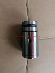 c3c15853266d66fd637c3f4f33c2ad5 VG15000019032重汽水泥罐车后取力中间齿轮轴组件