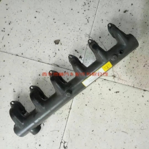 4e88abbf51d275cd39b33a973cd3e43 13022552潍柴道依茨WP6工程机械进气管总成