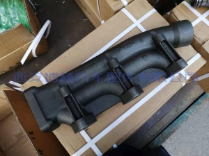 dc66a4108c9f7644c9440b8f6e0e03f 610800110004潍柴WP7发动机排气管后段,连接增压器