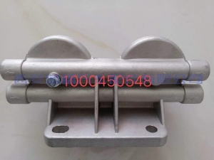 74de6a396bf1803df613a07418f0c78 1000450548潍柴WP7.300E40燃油滤清器座