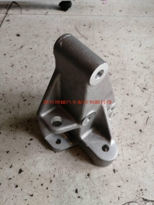 df4d166b9cfc8ef1b8bc8a7839e6e16 611600090013潍柴WP10H/9H发动机发电机支架
