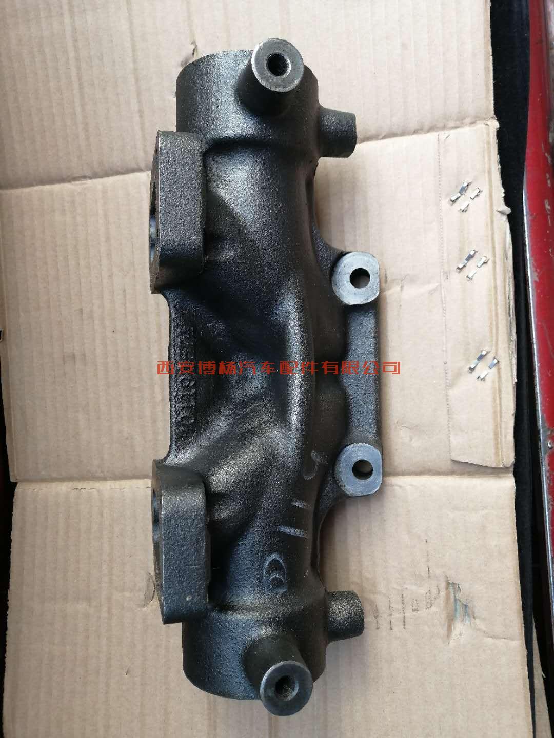 c4af54ee67f0a2a00465d49ce812104 612700110119潍柴WP13.550E40发动机排气管(中段)