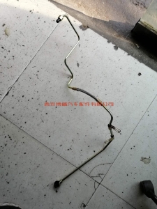 9a49b9ff672816b2d9de0f6738dd2a0 1000437637潍柴WP6CD90E200NG发动机增压器进油管总成