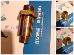 9d84a31eb3cb5336728d7eab37c0e7e 1000746716潍柴WP13NG460E61国六天然气油气分离器旋入接头