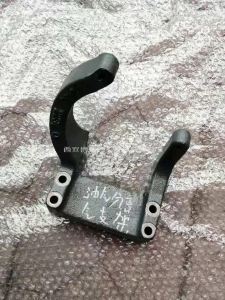 bebfde0b593a9e5dbcf89eac2c8639b 1000742438潍柴WP13NG460E61油气分离器支架