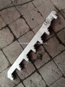 440b6354e5e682d9cc1f3daa479a66d 612600061936潍柴WD12.375出水管