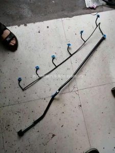 4299847a7aca8d453c4bf763afe66b3 1000334081潍柴WP10.350E53燃油回油管总成