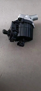 956c96134f94b0ba919f2e619f4ca05 1000355191潍柴国六油气分离器