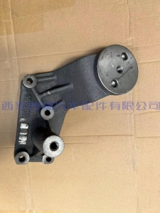 0da82c73c021260a8576ee3a5a06714 适用于潍柴WP7张紧轮支架1001362205