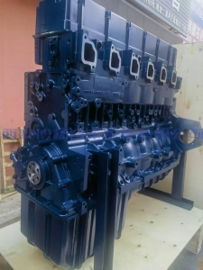 863351112e0db2468aa23395563de03 潍柴WP8发动机凸机 发动机裸机