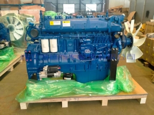 3dd5236d5e6e55cb5d6f1f97c3b4ead 潍柴WD618发动机总成