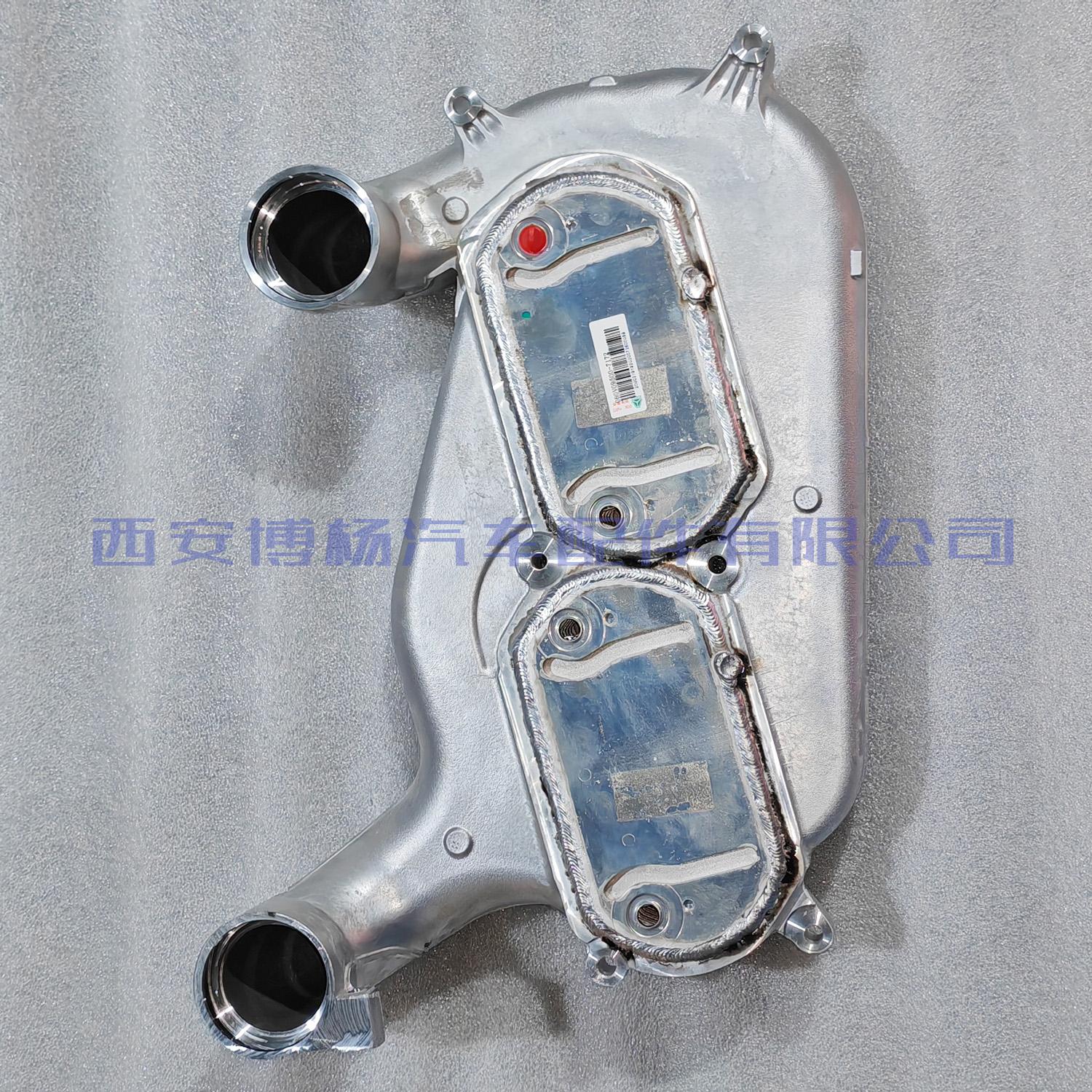080V09500-7172重汽曼MC07增压空气冷却器低压